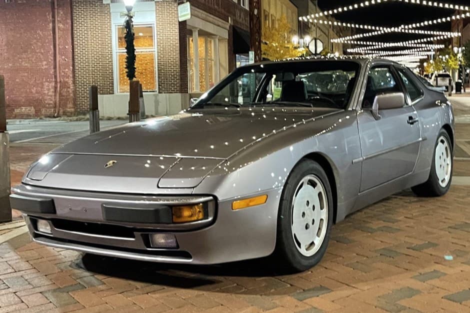 1987 Porsche 944 sold for $24,000