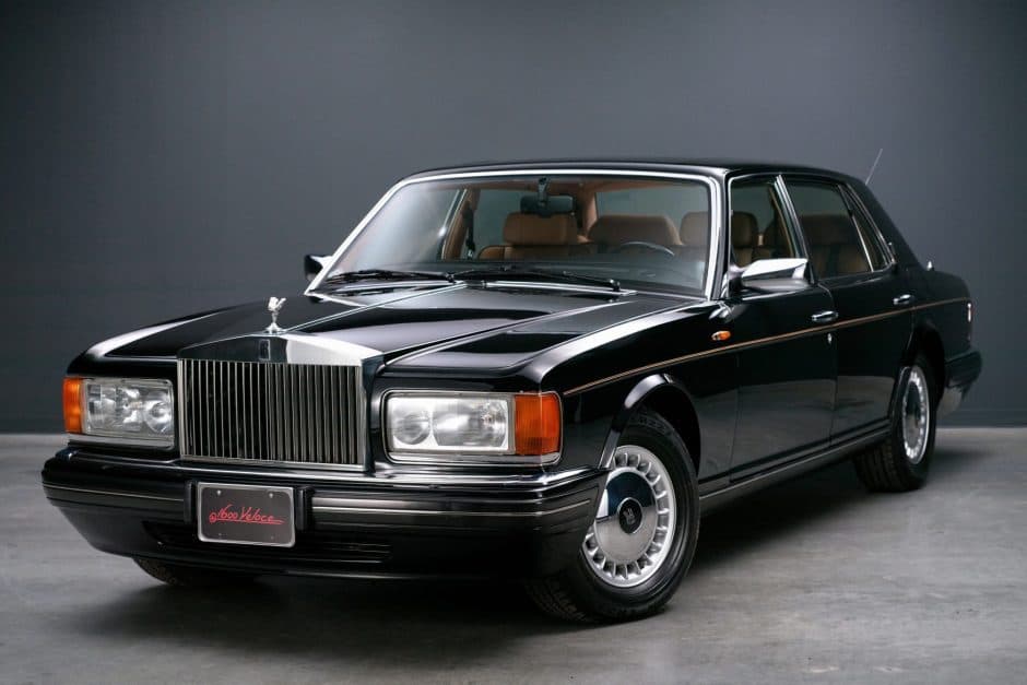 1996 Rolls-Royce SZ Silver Spirit & Silver Spur sold for $38,500