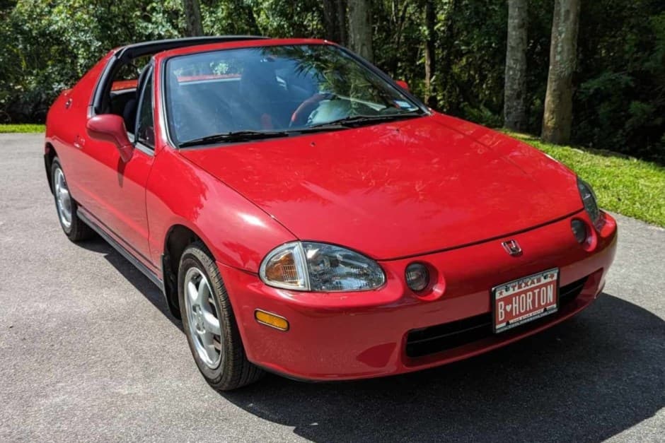 1995 Honda Civic Del Sol sold for $8,000