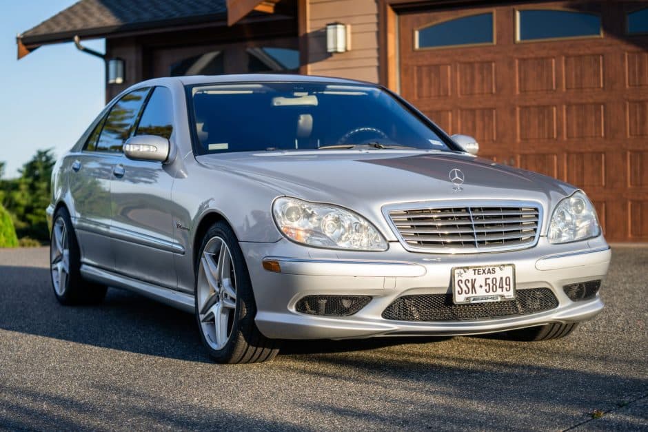2006 Mercedes-Benz W220 S-Class sold for $13,000
