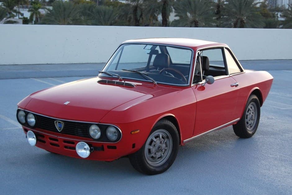 1976 Lancia Fulvia sold for $15,900