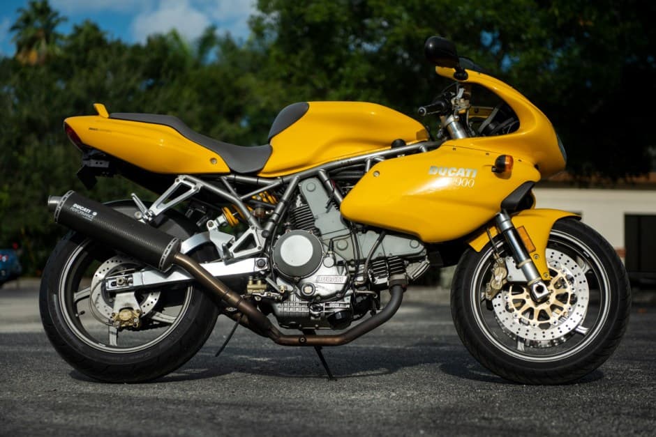 2001 Ducati 750, 800, 900, & 1000 Supersport (1988-2007) sold for $7,009