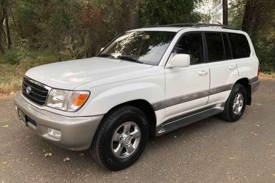 2002 Toyota Land Cruiser 100-Series sold for $43,000