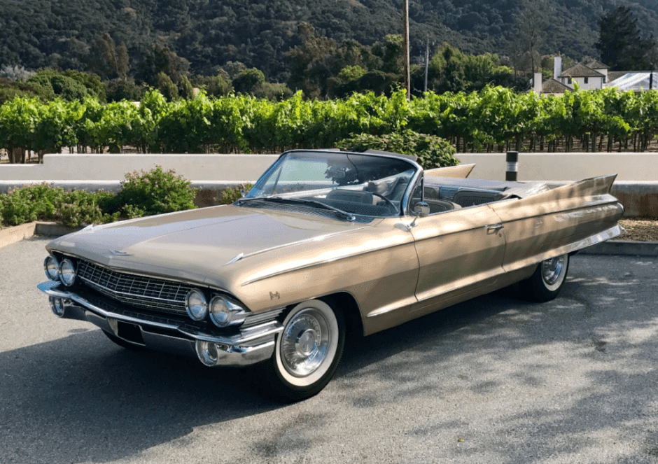 1961 Cadillac Eldorado sold for $35,000