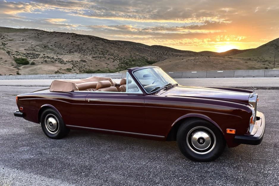 1976 Rolls-Royce Corniche sold for $42,750