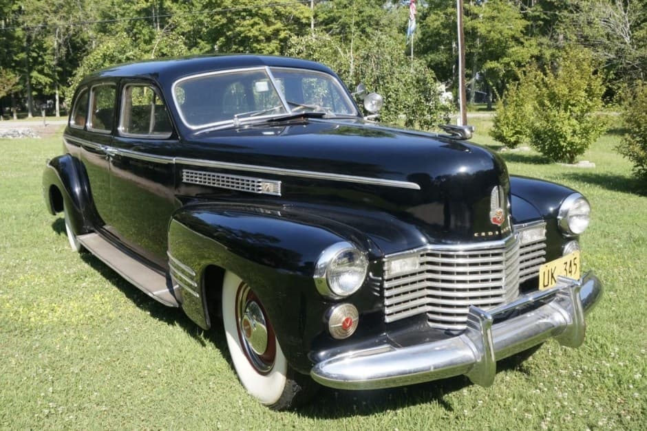 1941 Cadillac Series 75/Fleetwood sold for $12,000