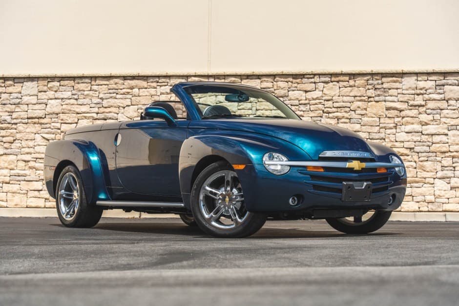 2005 Chevrolet SSR sold for $29,500
