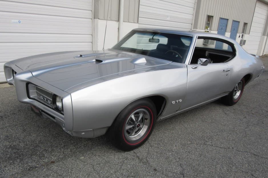1969 Pontiac GTO sold for $35,000