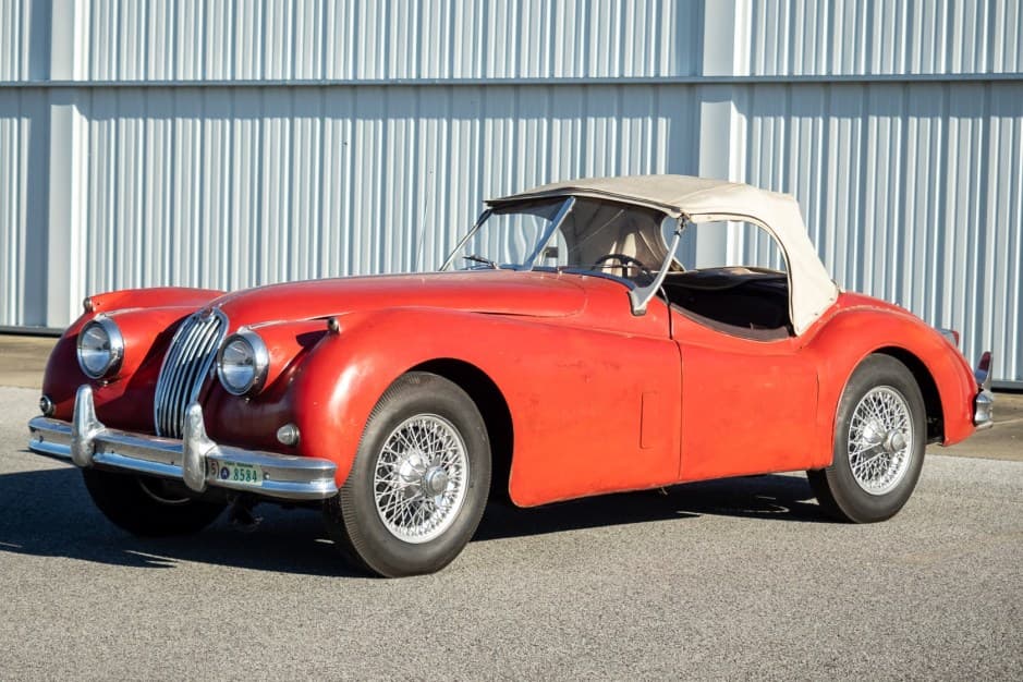 1955 Jaguar XK140 sold for $33,750