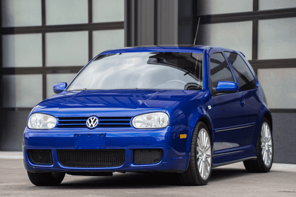 2004 Volkswagen R32 sold for $24,420