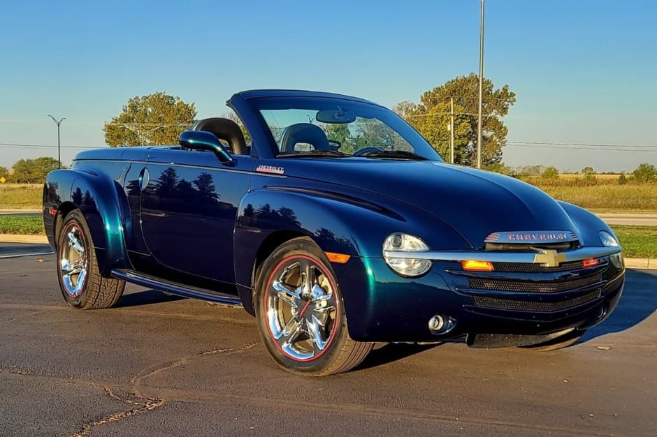 2005 Chevrolet SSR sold for $22,500
