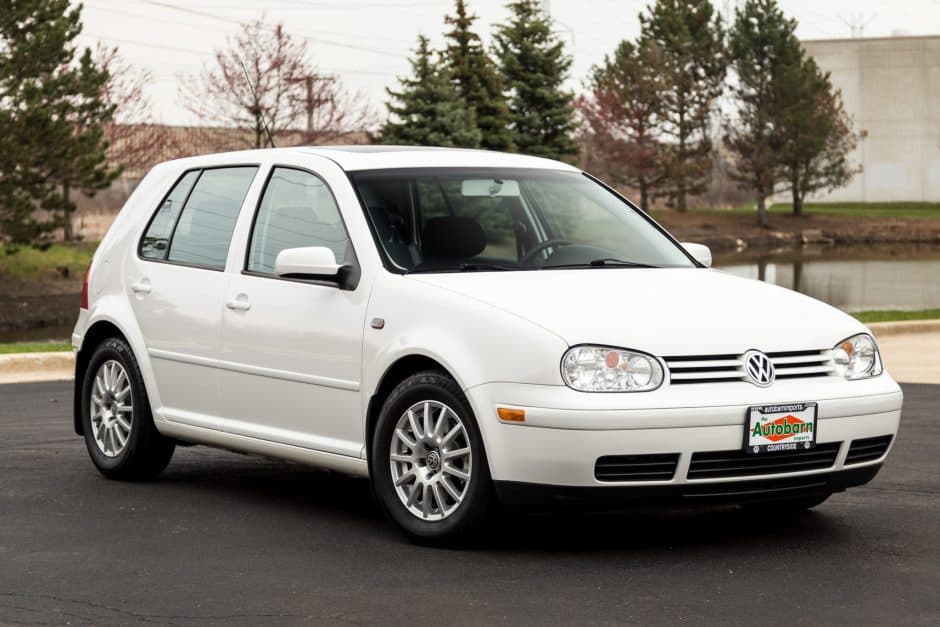 2006 Volkswagen Golf & Rabbit sold for $8,100