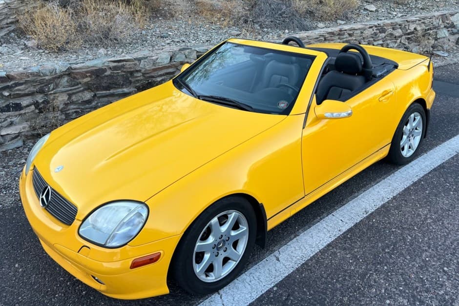 2002 Mercedes-Benz SLK-Class sold for $6,100