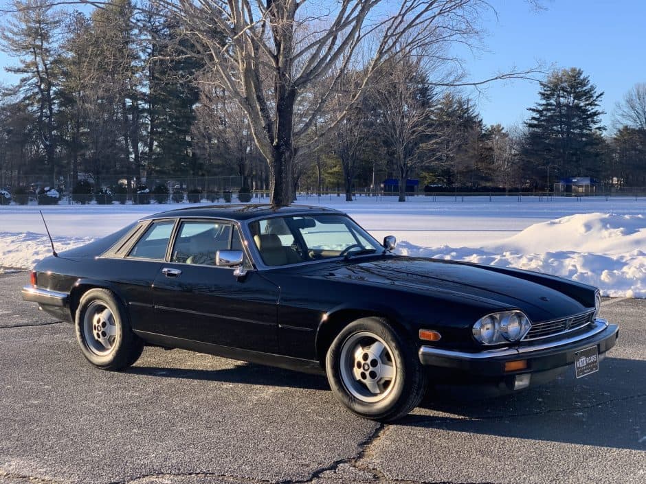 1984 Jaguar XJS sold for $8,100