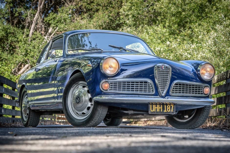 1962 Alfa Romeo 750/101 Series Giulietta & Giulia sold for $39,000