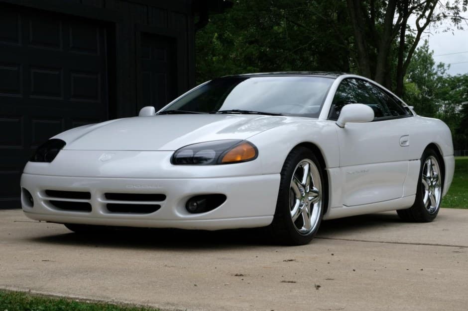 1995 Dodge Stealth sold for $18,500