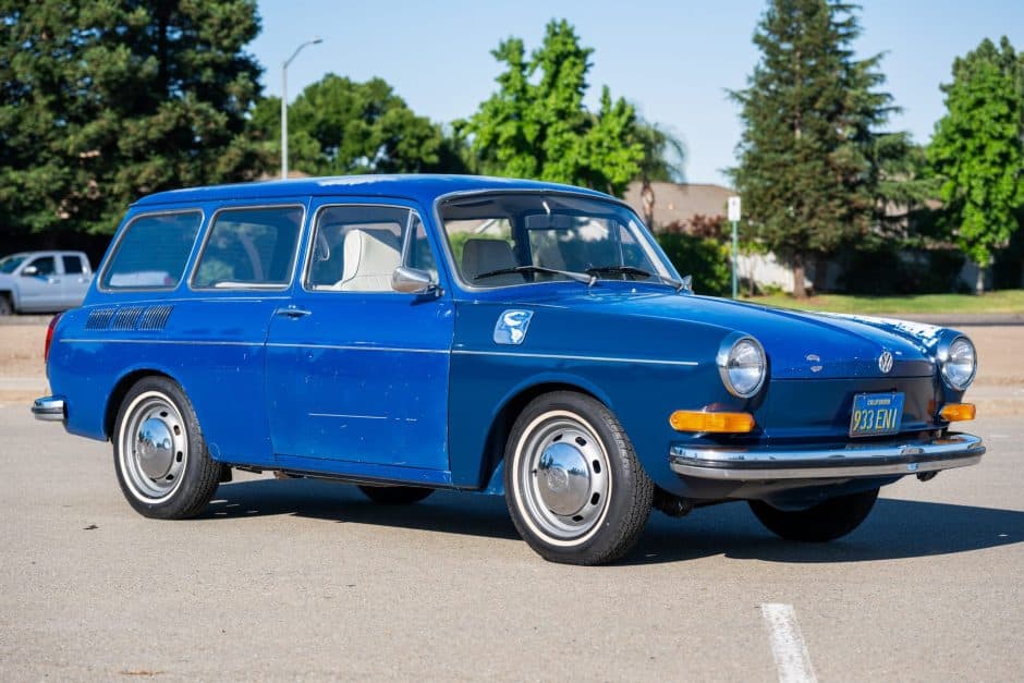 1971 Volkswagen Type 3 sold for $5,000