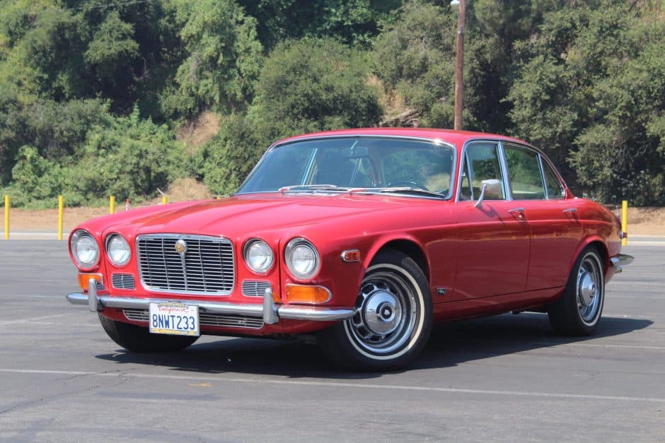 1970 Jaguar XJ Series 1 (1968-1973) sold for $6,500