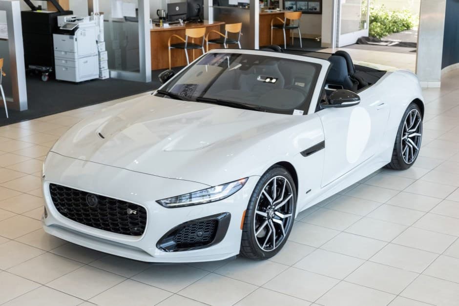2024 Jaguar F-Type sold for $95,000