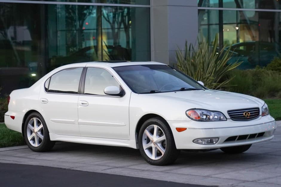 2004 Infiniti  sold for $14,750