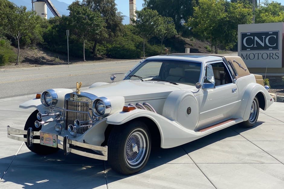 1982 Ford  sold for $12,000