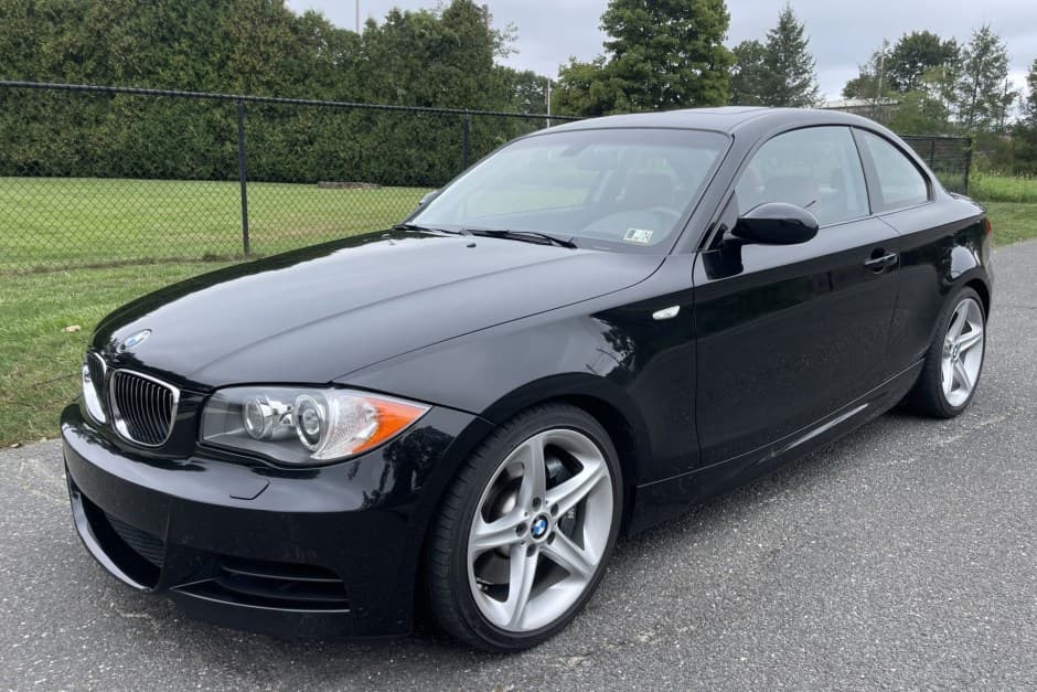 2008 BMW E82/E88 1-Series sold for $25,000