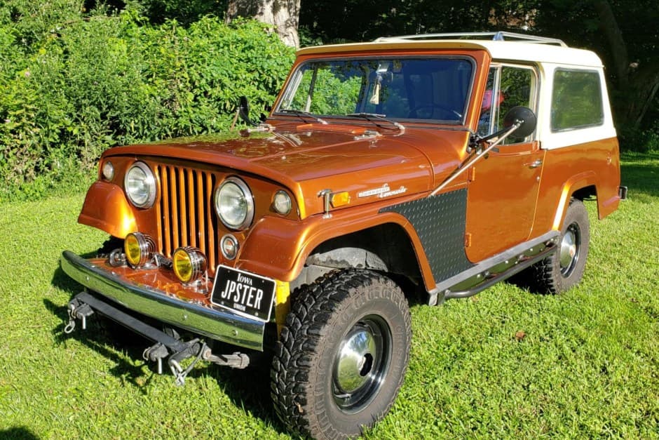 1968 Jeep Jeepster Commando sold for $14,000