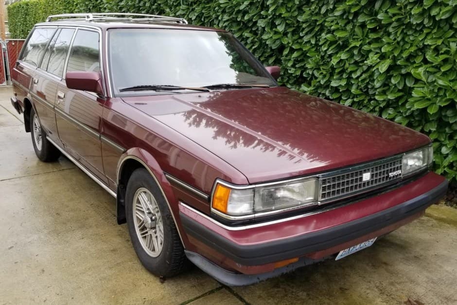 1987 Toyota Cressida & Mark II sold for $5,999