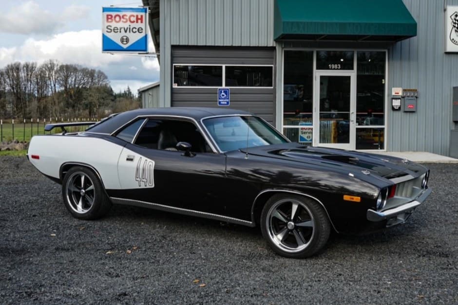1973 Plymouth Barracuda sold for $28,250