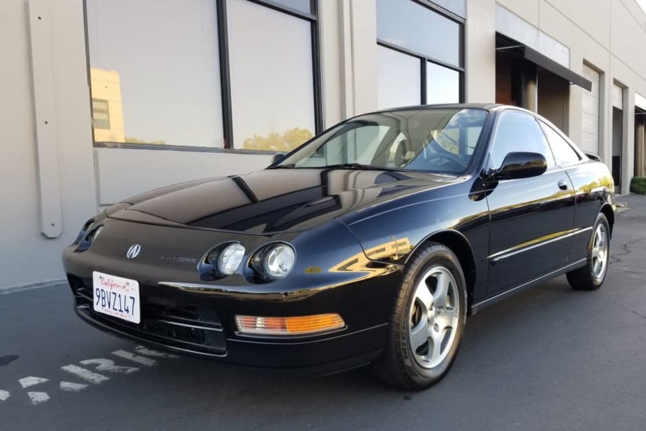 1995 Acura Integra sold for $22,750