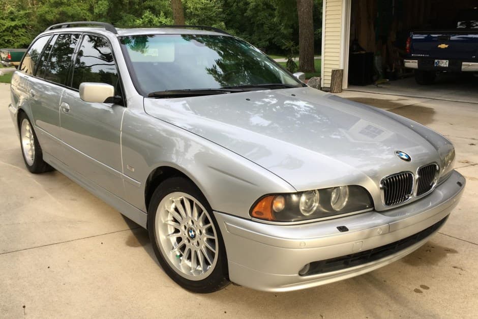 2001 BMW E39 5-Series sold for $8,300