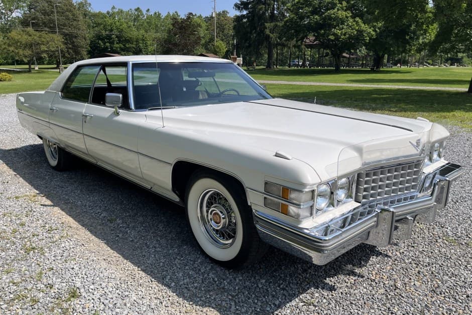 1974 Cadillac DeVille sold for $8,888