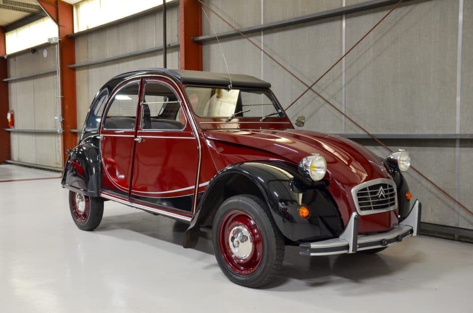 1983 Citroen 2CV sold for $28,000