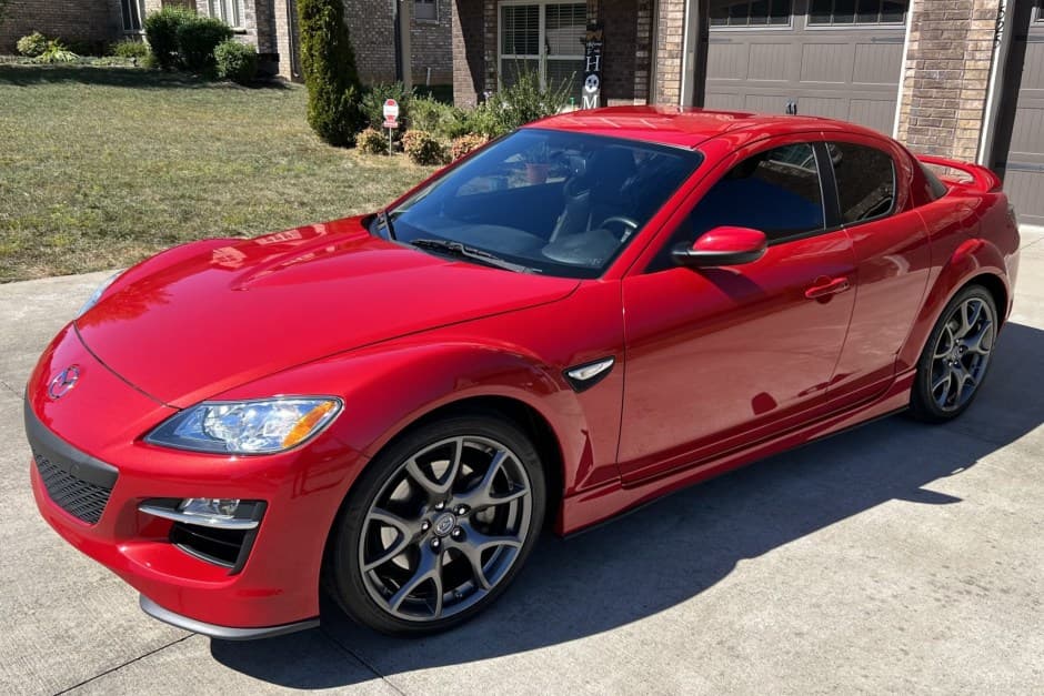 2011 Mazda RX-8 sold for $23,555
