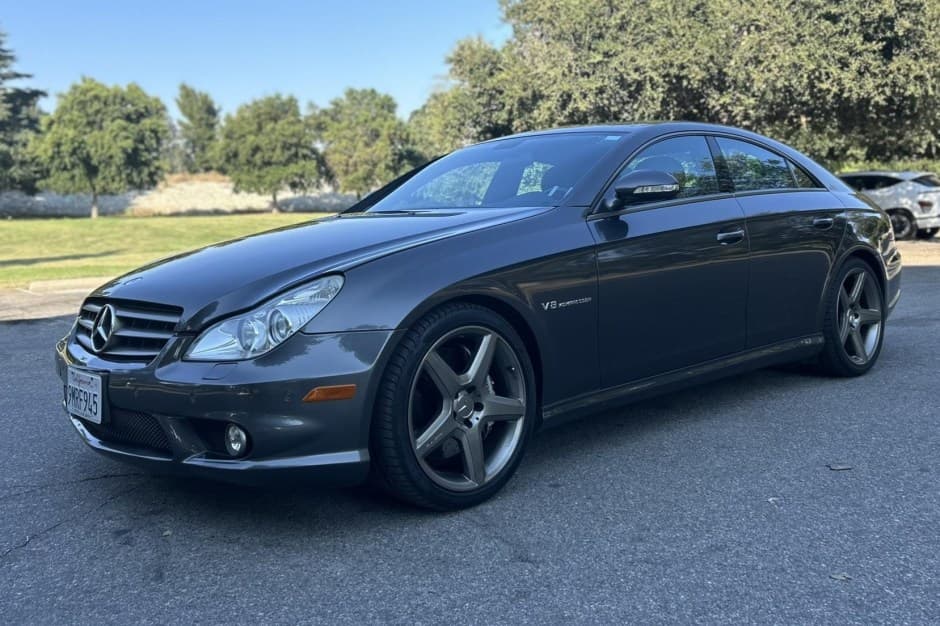 2006 Mercedes-Benz CLS-Class sold for $20,219