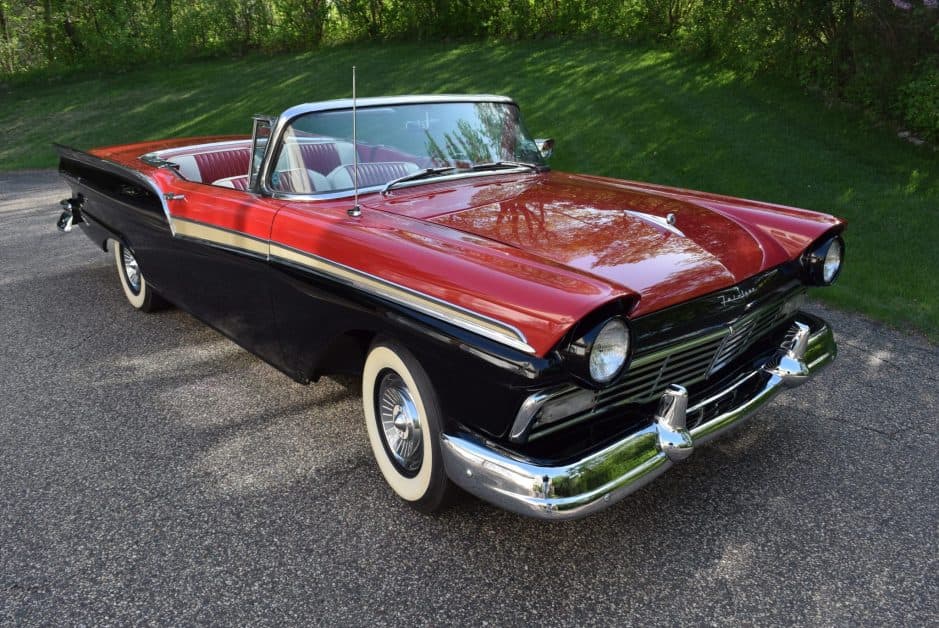 1957 Ford Fairlane sold for $32,000