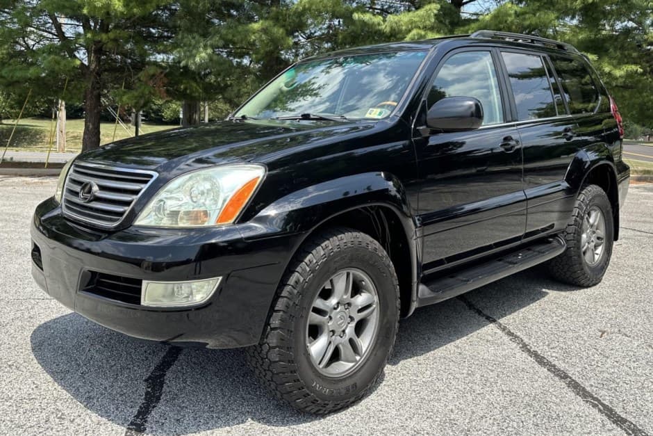 2004 Lexus GX sold for $8,100