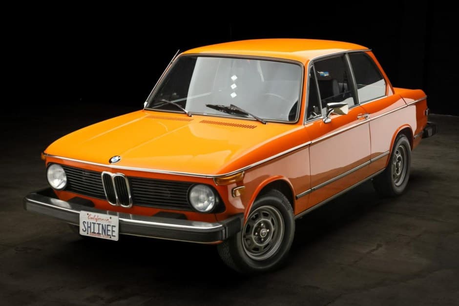 1974 BMW 2002tii sold for $40,251