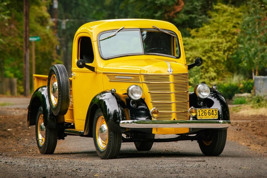 1940 International Harvester Pickup sold for $42,500