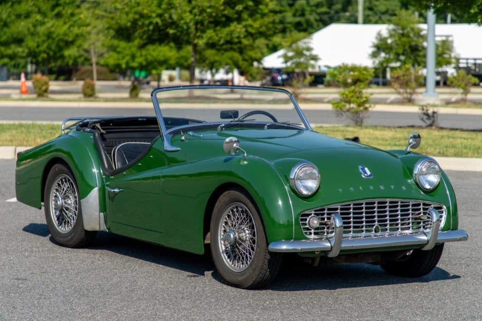 1960 Triumph TR3 sold for $17,750