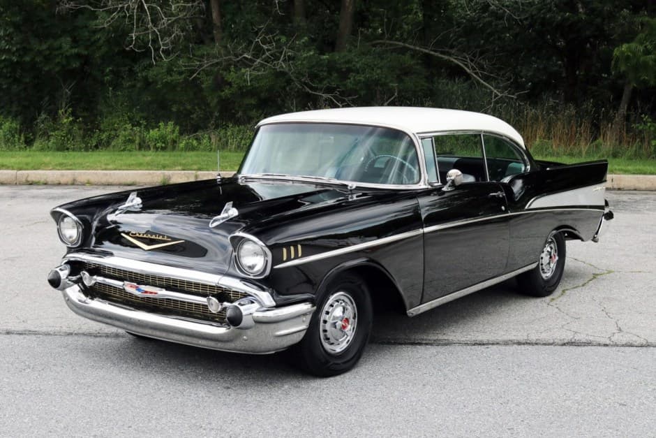 1957 Chevrolet Tri-5 sold for $32,027