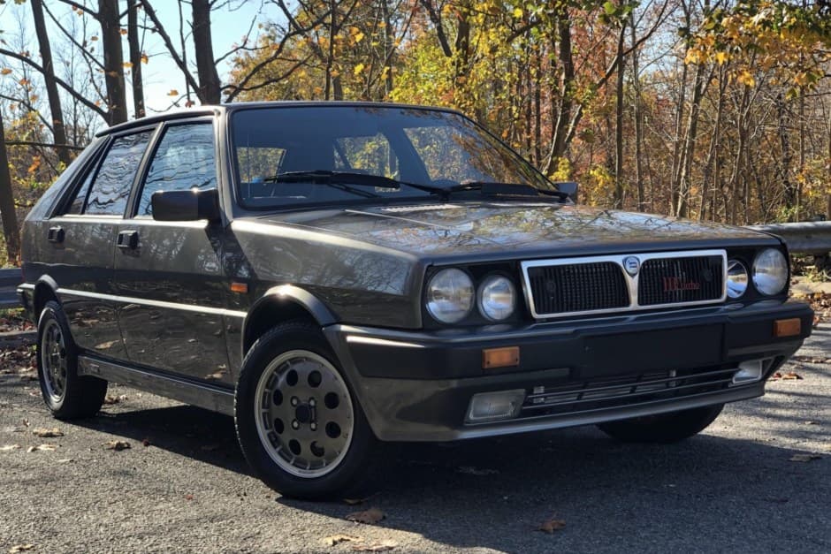 1989 Lancia Delta sold for $7,600