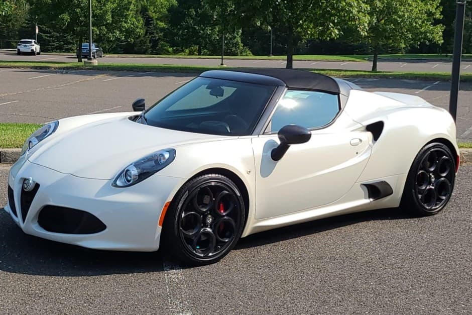 2015 Alfa Romeo 4C sold for $53,000
