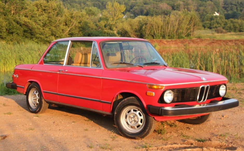 1976 BMW 2002 sold for $11,750