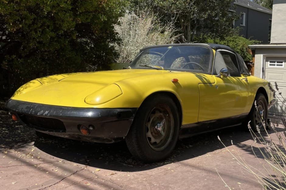 1967 Lotus Elan (1962-1975) sold for $7,800