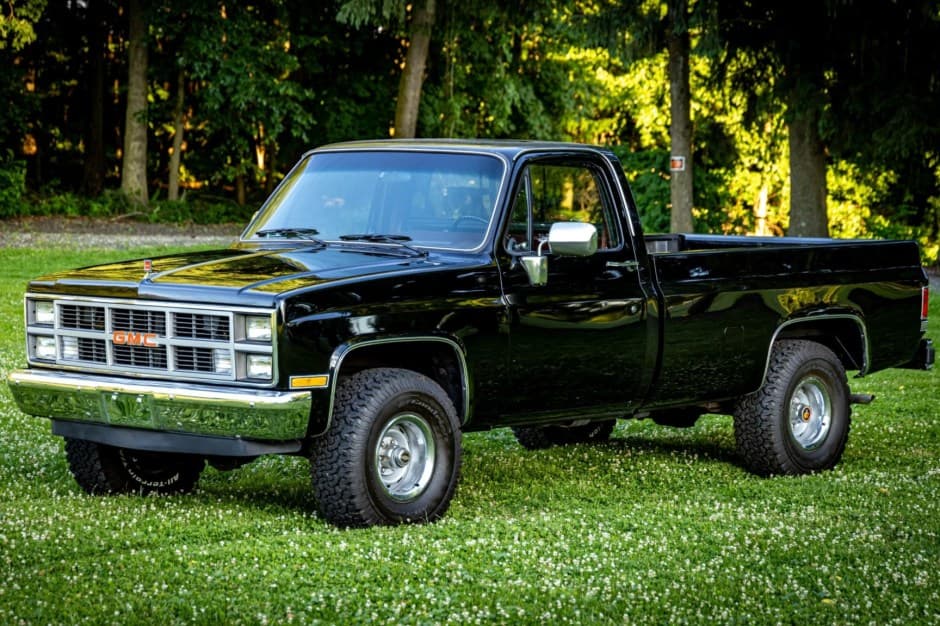 1986 Chevrolet C/K (1973-1991) sold for $15,500