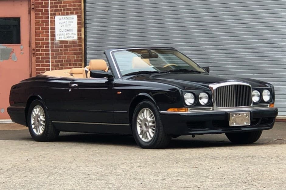 2000 Bentley Azure sold for $48,000