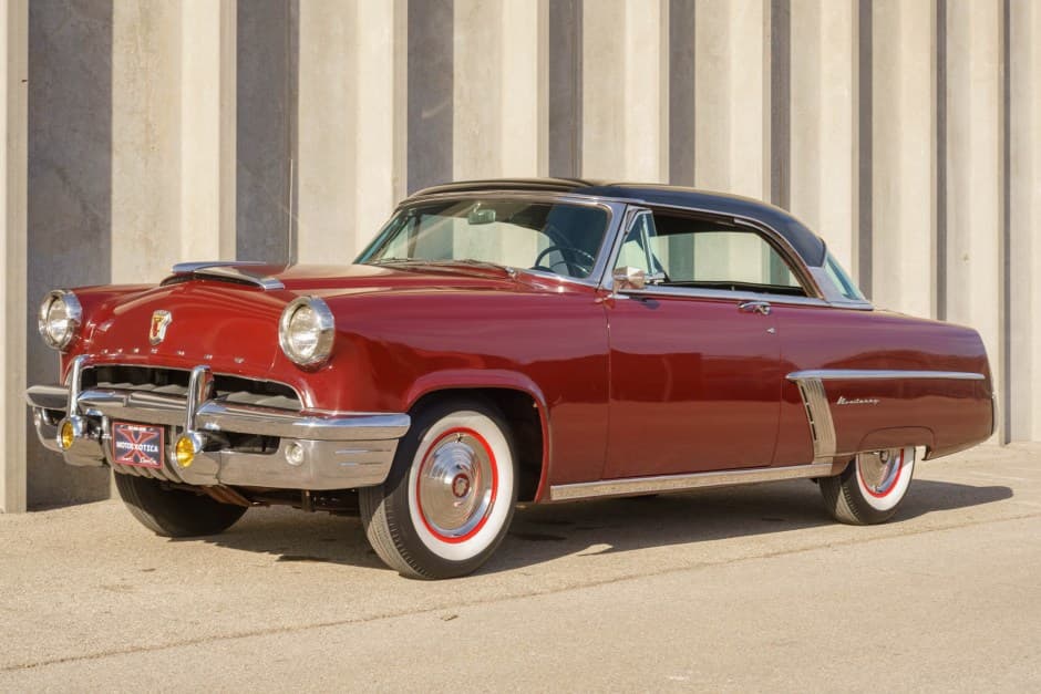 1952 Mercury Monterey sold for $11,750