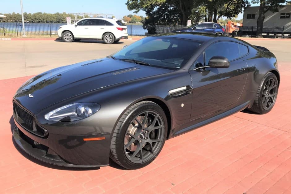 2010 Aston Martin V8 Vantage (2006+) sold for $42,750