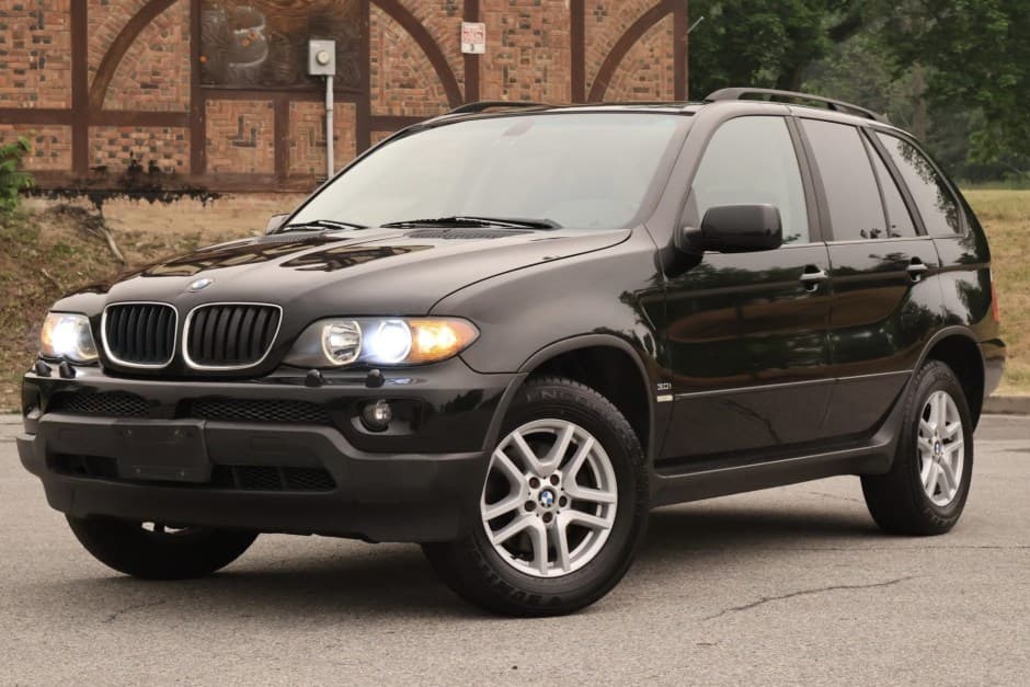2004 BMW X5 sold for $7,850